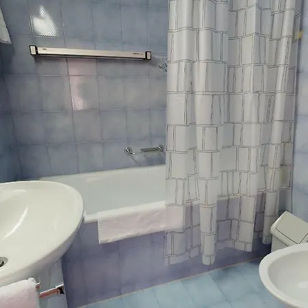 Appartement Ludains 6 *