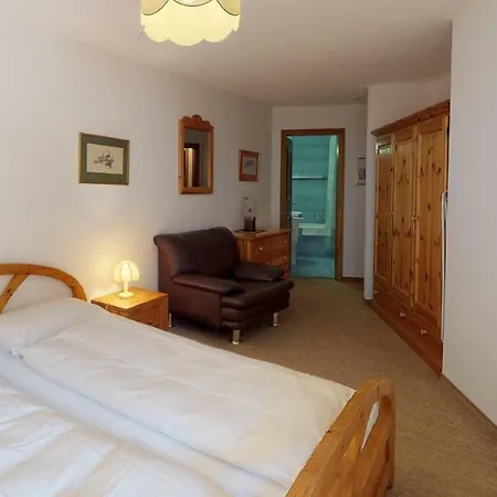 Apartment Ludains 6 *